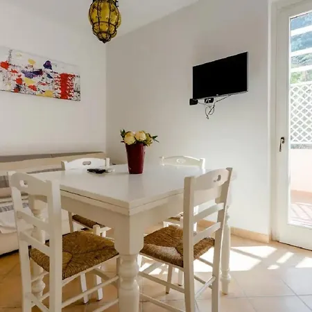 Pan Di Zucchero Apartment Nebida