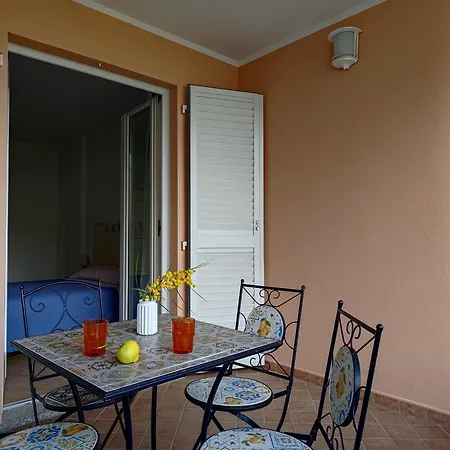 Pan Di Zucchero Apartment